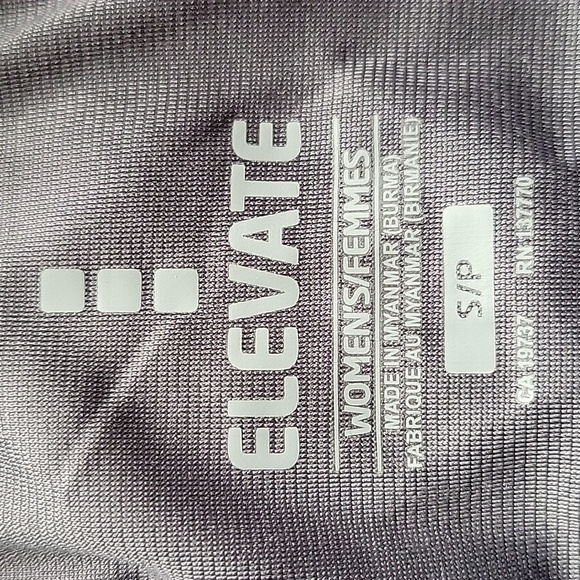 Elevate Women's Vorlage 1/2 Zip Jacket - Size (S) - NWOT - Picture 5 of 10